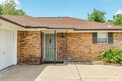 8407 Tavenor Lane, Houston, TX 77075 - Photo 25