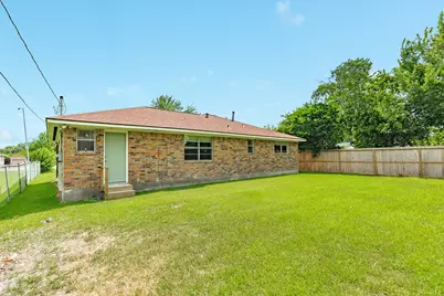8407 Tavenor Lane, Houston, TX 77075 - Photo 23