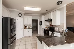 295 Sarah Ln, Lumberton, TX 77657 - Photo 17