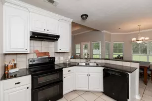 295 Sarah Ln, Lumberton, TX 77657 - Photo 19