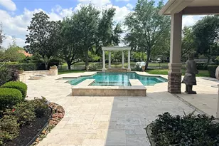 10 Lake Sterling Gate Dr, Spring, TX 77379 - Photo 1