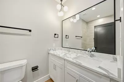 110 Frawley Street #A/B, Houston, TX 77009 - Photo 19