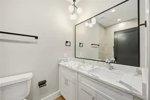 110 Frawley St, Houston, TX 77009 - Photo 19
