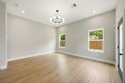110 Frawley Street #A/B, Houston, TX 77009 - Photo 5