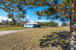 959 Walker Loop, Huntsville, TX 77340 - Photo 13