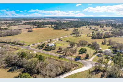 959 Walker Loop, Huntsville, TX 77340 - Photo 3