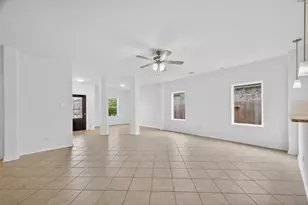 4703 Painted Bunting Ln, Baytown, TX 77521 - Photo 13