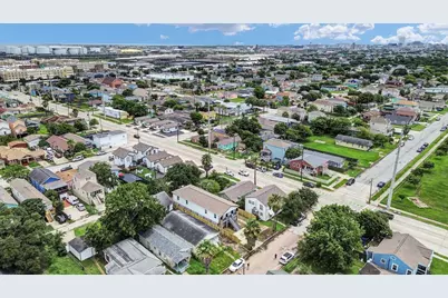 5306 Avenue M 1/2, Galveston, TX 77551 - Photo 29