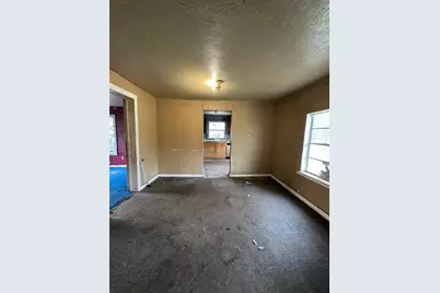 916 Lamar Street, Cleveland, TX 77327 - Photo 15