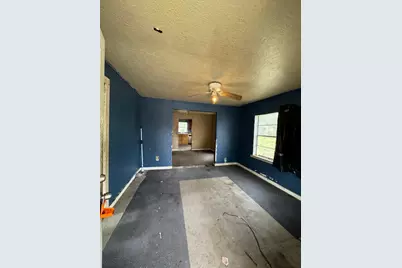 916 Lamar Street, Cleveland, TX 77327 - Photo 9