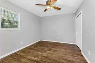 2055 Shadow Rock Dr, Houston, TX 77339 - Photo 25