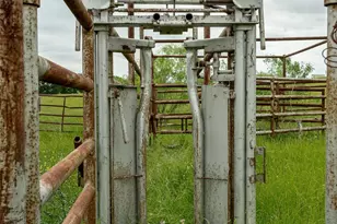 1716 B County Road 469, Coupland, TX 78615 - Photo 11