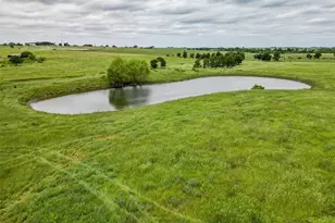 1716 B County Road 469, Coupland, TX 78615 - Photo 7