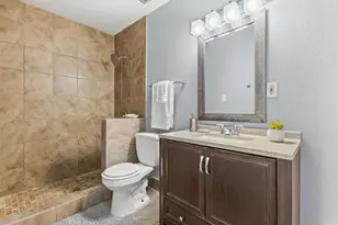 8238 Fondren Rd, Houston, TX 77074 - Photo 25