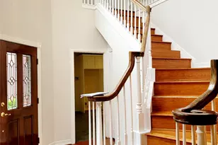 1526 Nevada St, Houston, TX 77006 - Photo 5