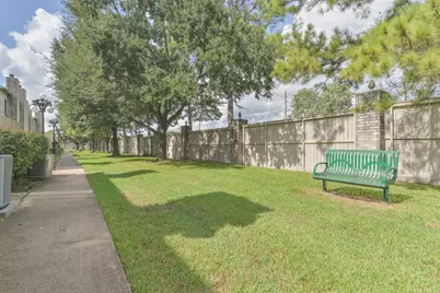 3126 Holly Hall Street, Houston, TX 77054 - Photo 33