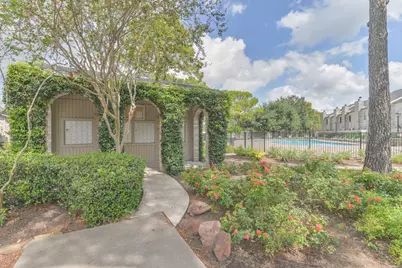 3126 Holly Hall Street, Houston, TX 77054 - Photo 35