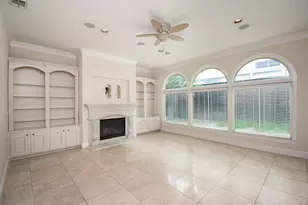 3213 McCulloch Cir, Houston, TX 77056 - Photo 11