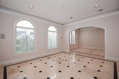 3213 McCulloch Circle, Houston, TX 77056 - Photo 7