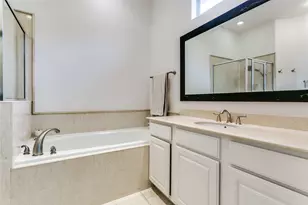 5742 Kiam St, Houston, TX 77007 - Photo 17