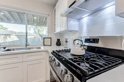 15706 Dunmoor Drive, Houston, TX 77059 - Photo 13