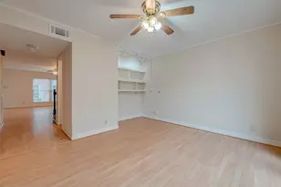 2047 Winrock Blvd, Houston, TX 77057 - Photo 11