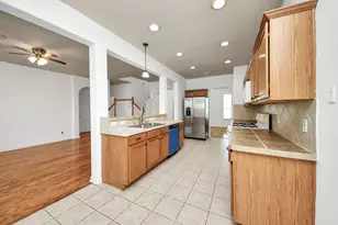 13114 Oak Ledge Dr, Houston, TX 77065 - Photo 17