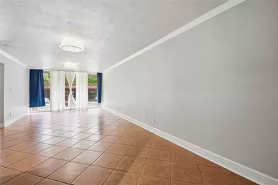 5353 Institute Lane #8, Houston, TX 77005 - Photo 5