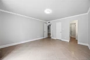 5353 Institute Ln, Houston, TX 77005 - Photo 11
