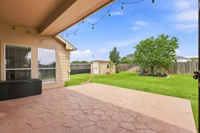 18122 Memorial Falls Drive, Tomball, TX 77375 - Photo 37
