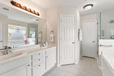 18122 Memorial Falls Drive, Tomball, TX 77375 - Photo 29