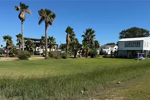 1410 12th St, Port Bolivar, TX 77650 - Photo 17