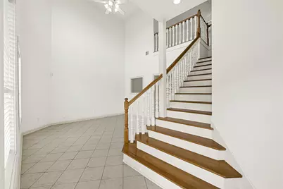 10535 Emnora Lane, Houston, TX 77043 - Photo 3