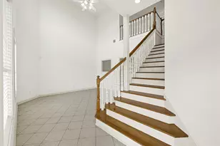 10535 Emnora Ln, Houston, TX 77043 - Photo 3