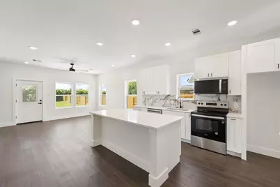 3708 Avenue S Street W, Santa Fe, TX 77510 - Photo 7