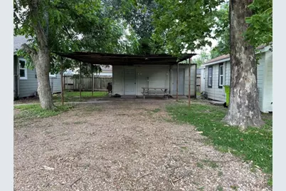 1219 5th St, Rosenberg, TX 77471 - Photo 17