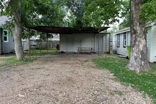 1219 5th St, Rosenberg, TX 77471 - Photo 17