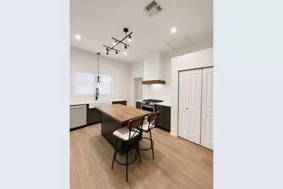 1219 5th St, Rosenberg, TX 77471 - Photo 5