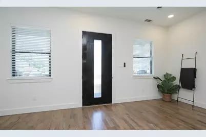 1224 Johnston Street, Houston, TX 77022 - Photo 7