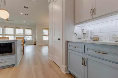 4010 Miramar Court, Galveston, TX 77554 - Photo 25