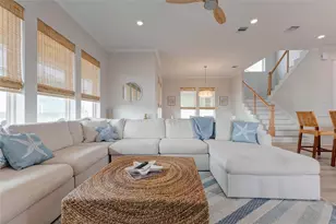 4010 Miramar Ct, Galveston, TX 77554 - Photo 13