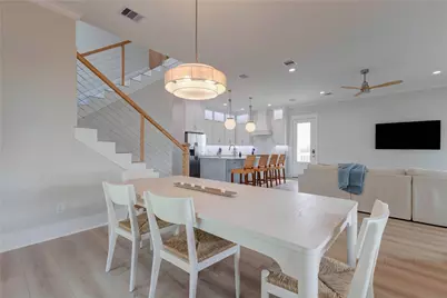 4010 Miramar Court, Galveston, TX 77554 - Photo 15