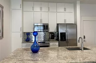 1901 Post Oak Blvd, Houston, TX 77056 - Photo 23