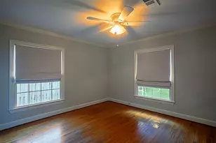 755 N 23rd St, Beaumont, TX 77706 - Photo 25