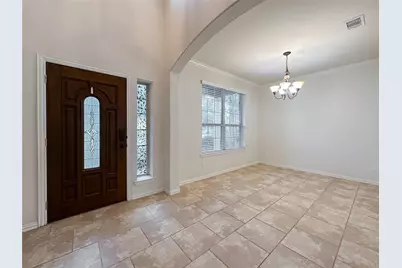 110 S Sawbridge Circle, Spring, TX 77389 - Photo 3