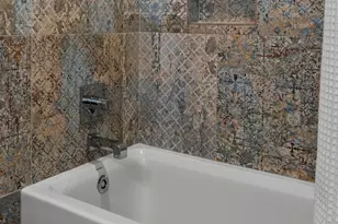 282 Litchfield Ln, Houston, TX 77024 - Photo 43