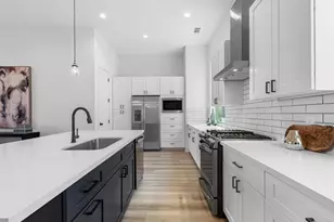 5904 Val Verde St, Houston, TX 77057 - Photo 11