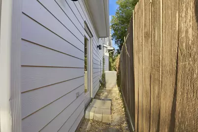 2028 Tuam Street, Houston, TX 77004 - Photo 35