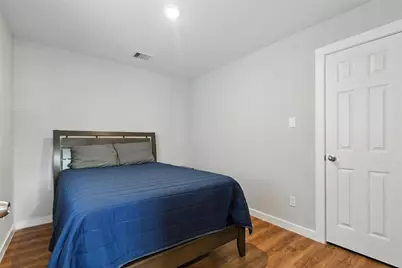 4112 Majestic Street #AB, Houston, TX 77026 - Photo 19