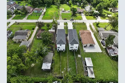 4112 Majestic Street #AB, Houston, TX 77026 - Photo 33